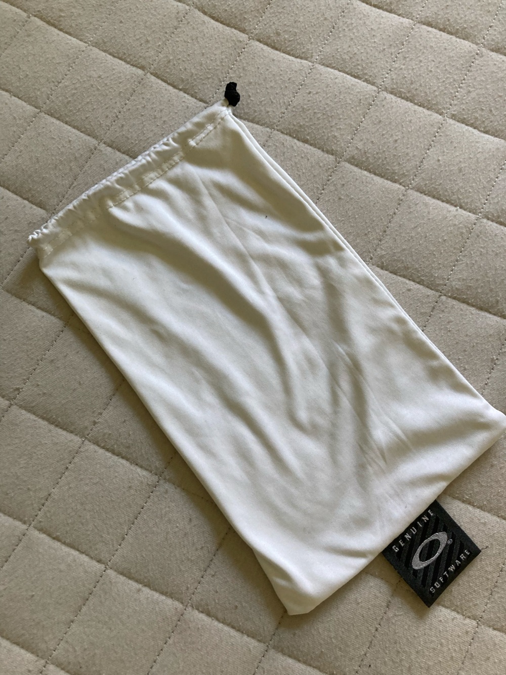 Oakley White Dust Bag for Sunglasses/Goggles